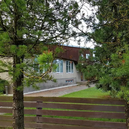Semesterbostad Viirpuu Puhkemaja *